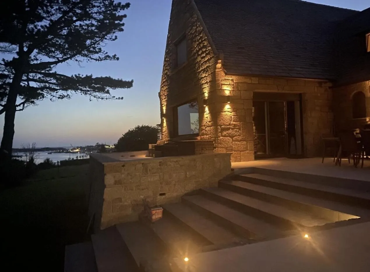 Ker Lan - Maison De Caractere Avec Spa Et Vue Mer Lanildut Holiday home